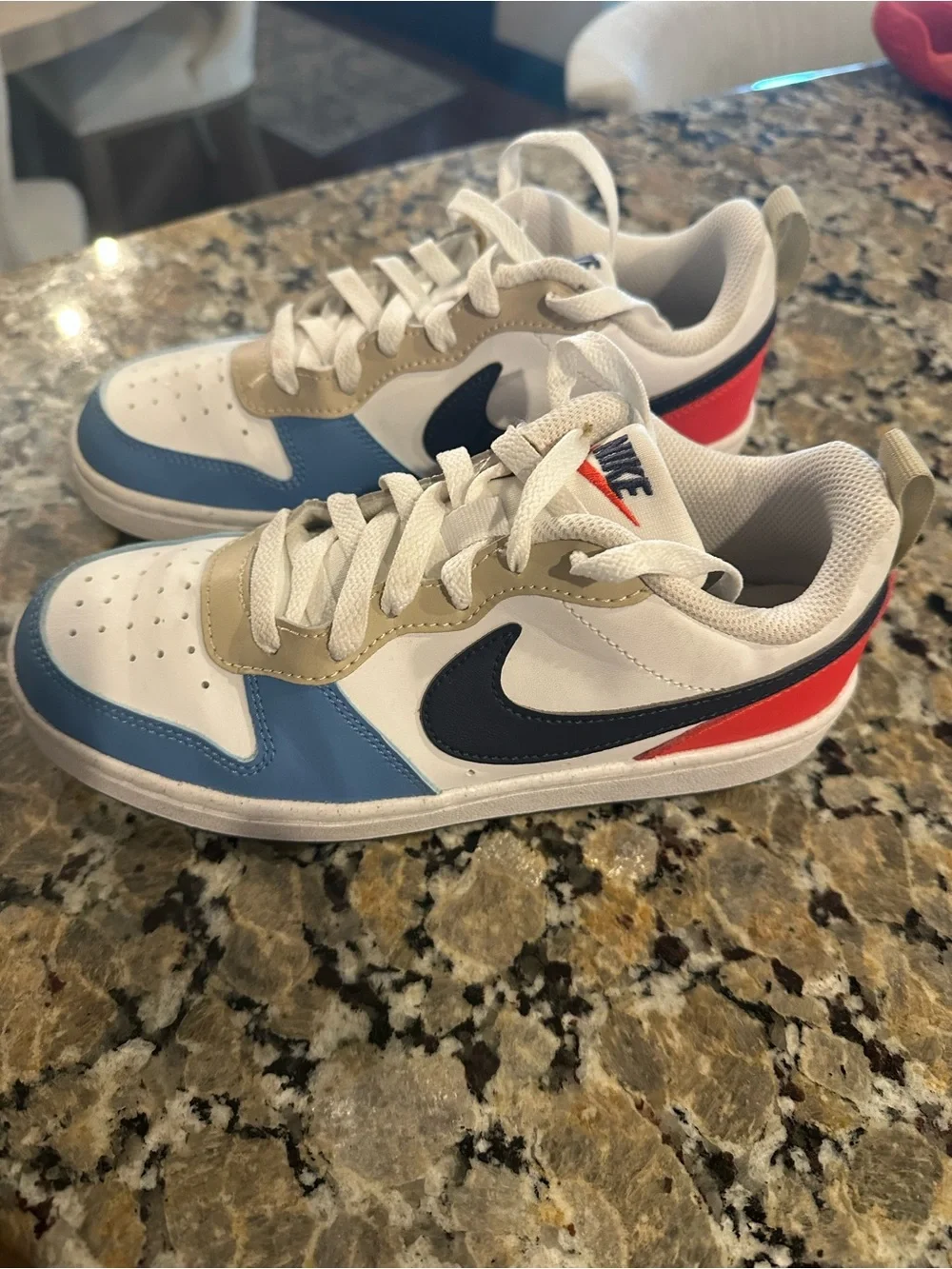Nike Kids Low-Top Sneakers in White, Blue, Navy & Red
